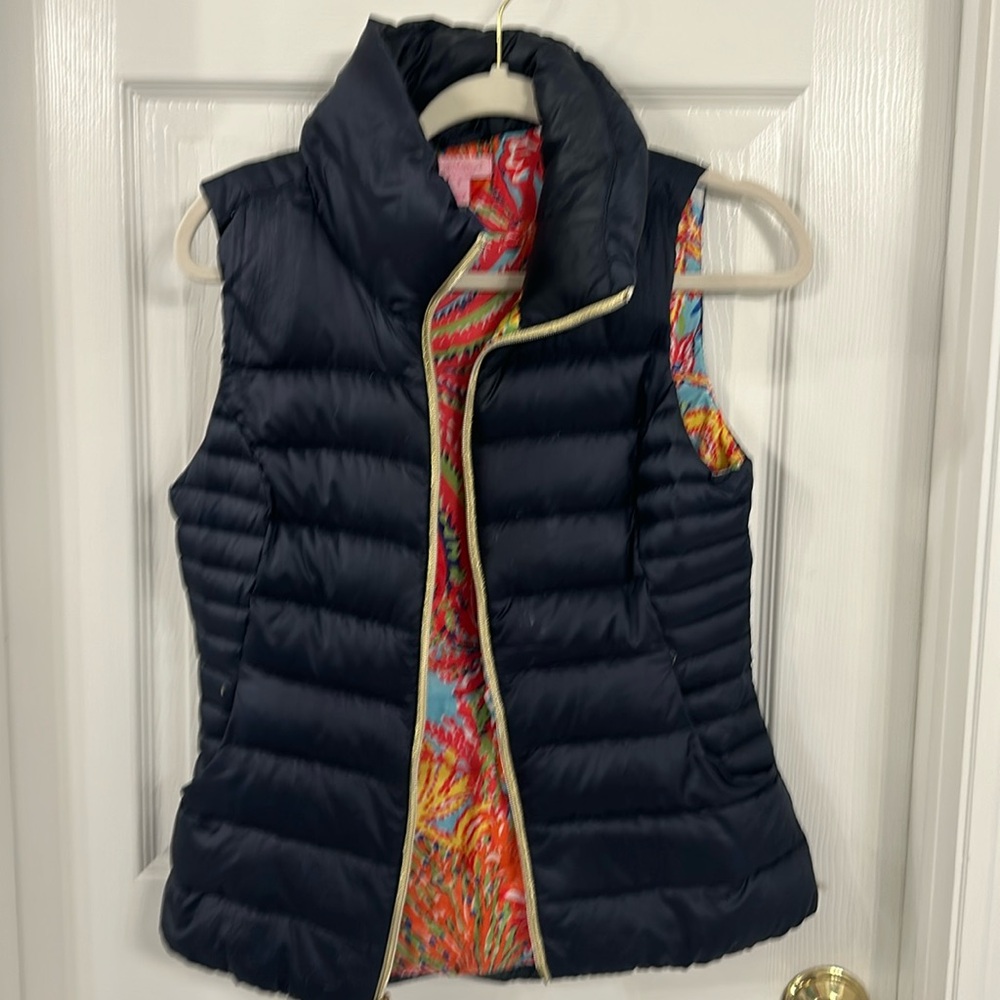 Lilly Pulitzer Navy Down Vest Size Small